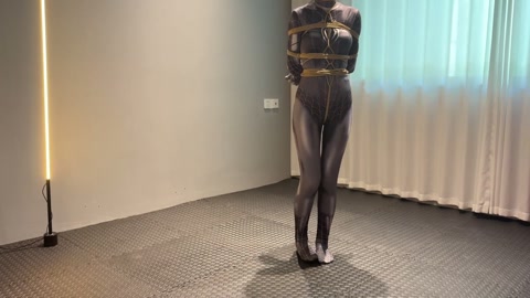 人类大战女蜘蛛侠 第7张