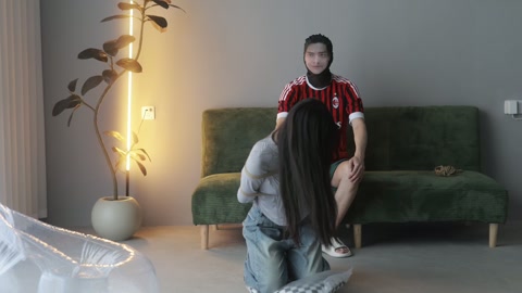 女贼偷盗被抓 第7张