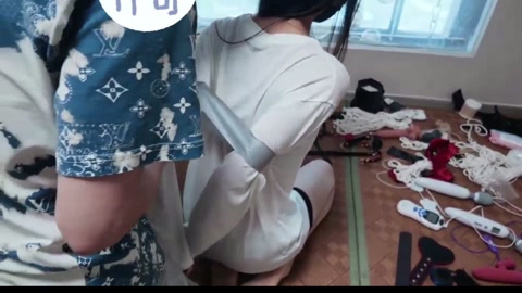 客户线下体验约绑女大学生菲菲拍摄的小剧本 第7张