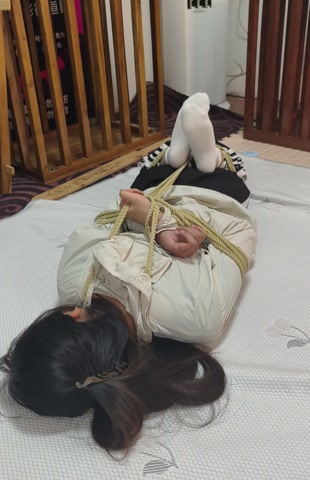 小月后手观音，驷马放置，挣扎逃脱游戏，剧情简单 第7张