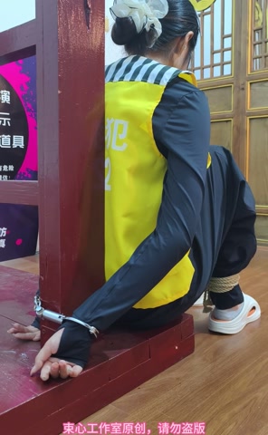 小月囚服五花捆绑一步绳，断头台，手铐囚犯人扮演，大刀斩首，简单剧情 第7张