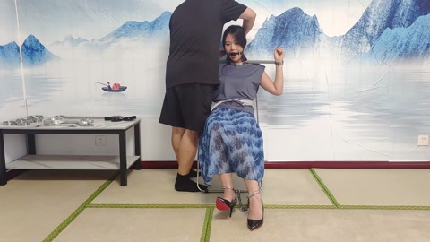 新模应聘拘束模特 第7张