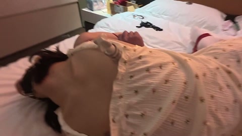 睡裙肉丝白袜驷马捆绑 睡裙肉丝白袜极限驷马捆绑，乳头真空器强力吸乳，马具口球极限驷马（嘴里还有一双丝... 第7张