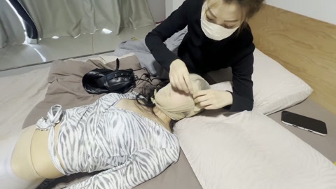 美女的初体验 第7张