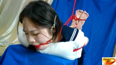 丹丹极致四马+口球口水收集+TK挣扎……对于极度怕痒女孩来说，戴上口球四马TK,、求饶不得、口水恒流 第8张