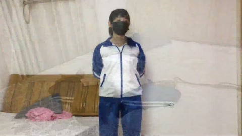 佳怡不遵守校规的下场 被教导主任驷马欺负之后不得不老老实实 第8张