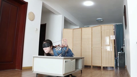 女囚忏悔录（上）死囚青辞忏悔录，百般折辱罪难赎。【小美女青辞】 第8张