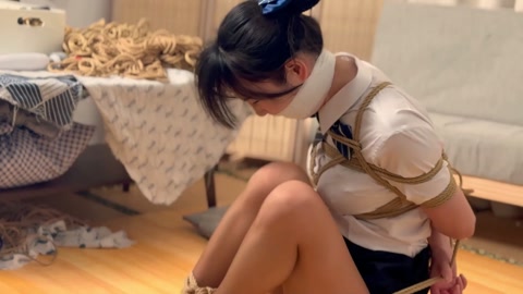 女职员的劫难2（上篇）日式驷马自救 第8张