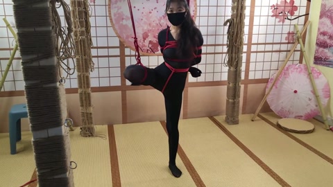 小媛黑色连体衣 第8张