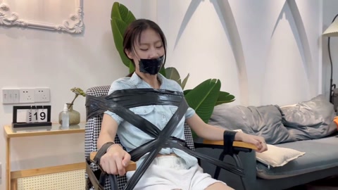 新模小晶胶带捆绑+封嘴初体验 第8张