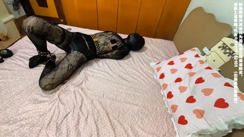 之女nu改造计划11、连身网袜、胶带包手固定锁脖、闷绝堵、密封眼罩+头套双层窒息拼命的挣扎、全程电击... 第9张