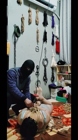 冉冉初试镜吊缚 这是冉冉最初第一次吊的时候的全程 第9张