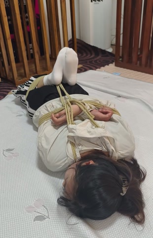 小月后手观音，驷马放置，挣扎逃脱游戏，剧情简单 第9张