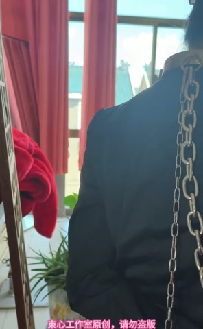 小月职业套裙，脖手脚连铐，逃跑游戏，简单剧情 第9张