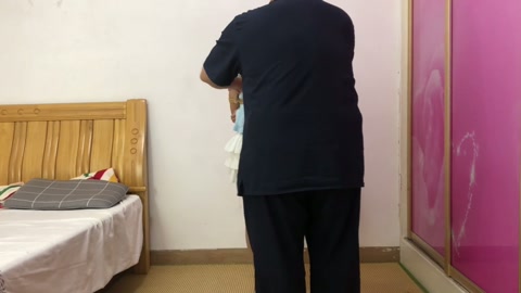 荷露被入室 被反制 被压制 被捆绑后挣扎了半天也只能变成吉祥物 第9张