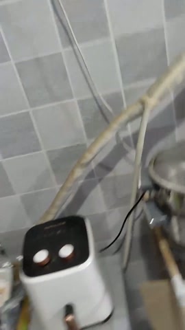 超紧束缚的剪刀自救挑战 第9张
