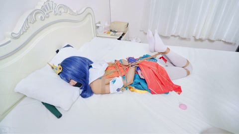 COS云璃捆绑调教 第9张