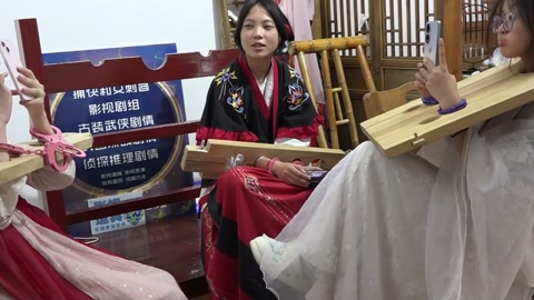 几个大学生古装断案抓捕审讯刑具，捆绑剧情，无厘头简单剧情第五集 第10张