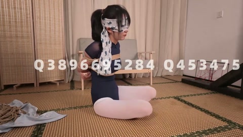 嗷嗷舞蹈服后手缚捆绑白丝舞蹈服蒙眼挣扎 第10张