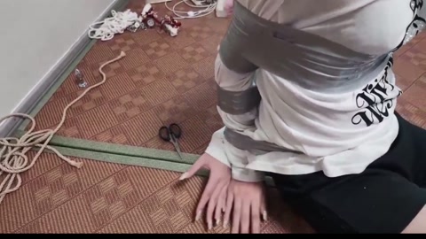 客户线下体验约绑女大学生菲菲拍摄的小剧本 第10张