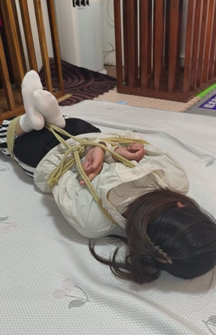 小月后手观音，驷马放置，挣扎逃脱游戏，剧情简单 第10张