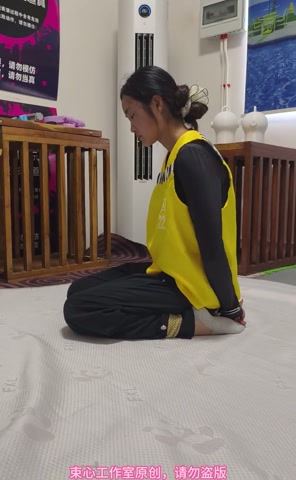 小月囚服五花捆绑一步绳，断头台，手铐囚犯人扮演，大刀斩首，简单剧情 第10张