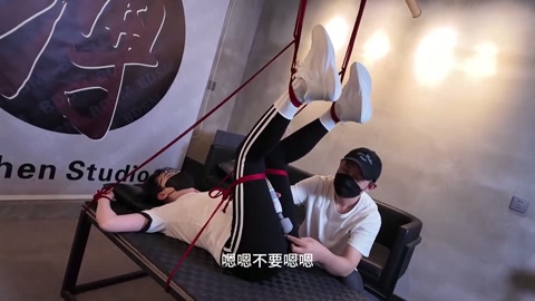 小涵和她的变态体育老师（第二集） 紧身运动装 小白袜 恋足系列 捆绑强制玩弄 强高羞辱TK 第10张