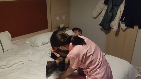 私人医院里的护士 第10张