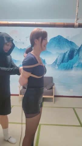 向女生献花（上） 第11张