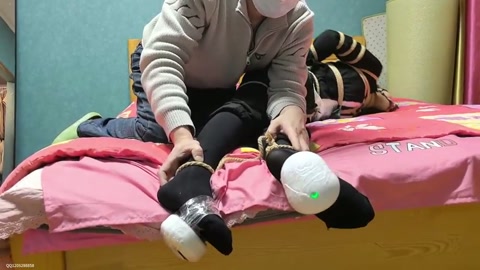 极度男尊女卑地狱！女性绝望连坐！因为妹妹犯下弑夫罪后连坐的女大 第11张