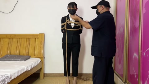 红豆女律师裤里丝 为了不让她出庭 干脆让她驷马 简单粗暴的商战 第11张