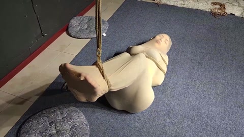 艾琳 睡袋包裹 第11张