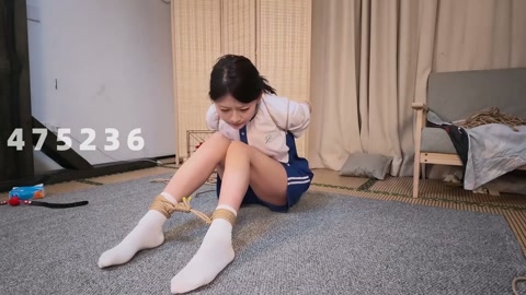 花花五花大绑勒脖子反应！反馈很难受！ 第11张