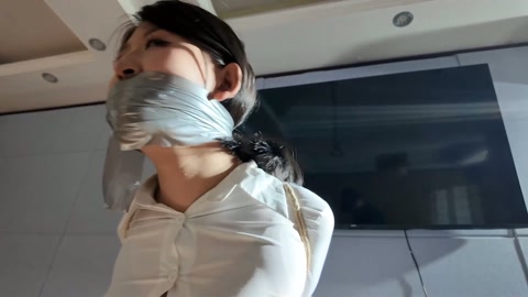 魏灿丝袜胶带堵嘴挣扎 第11张