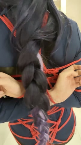 cos搜查官被红绳全身紧缚 第11张