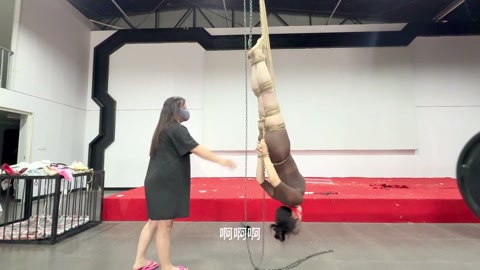 后高手接口水+倒吊惩罚 第12张