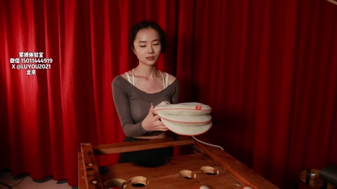 圈养前准备“想牢固地固定她的身体，各种道具尝试， 让她不能动， 还要保证安全。” 第12张