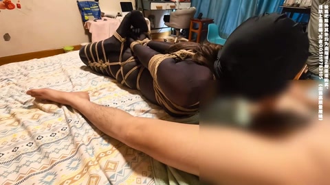 女nu改造计划10、连身黑丝+高跟、胶带包头感官封闭、超绝的胶带窒息、虐到直扑腾，疯狂的挣扎求撕开、... 第12张