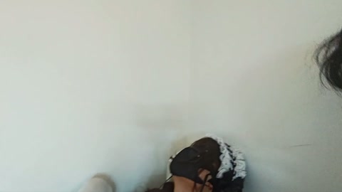 调教小女仆2 哭了~被虐哭了！ 第12张