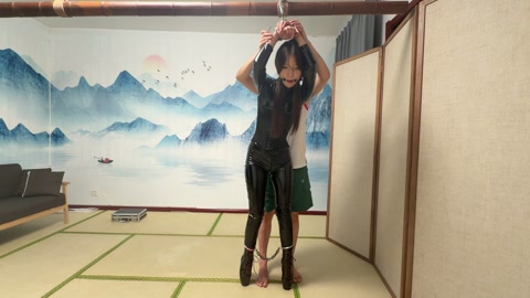 超高跟玩扎带抽象 第12张